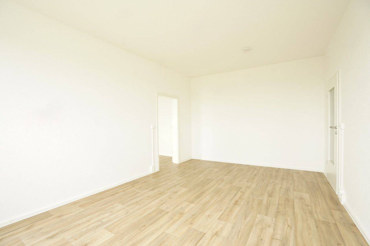 Walk-in-Dusche / Balkon / Aufzug – Chemnitz – Vorschaubild 4