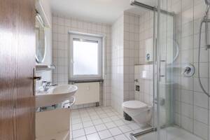 Trier-Irsch: 2 ZKB-Wohnung mit ca. 50 m² WFL, Balkon, Einbauküche und eigenem Gartenanteil – 54296 Trier – Vorschaubild 4