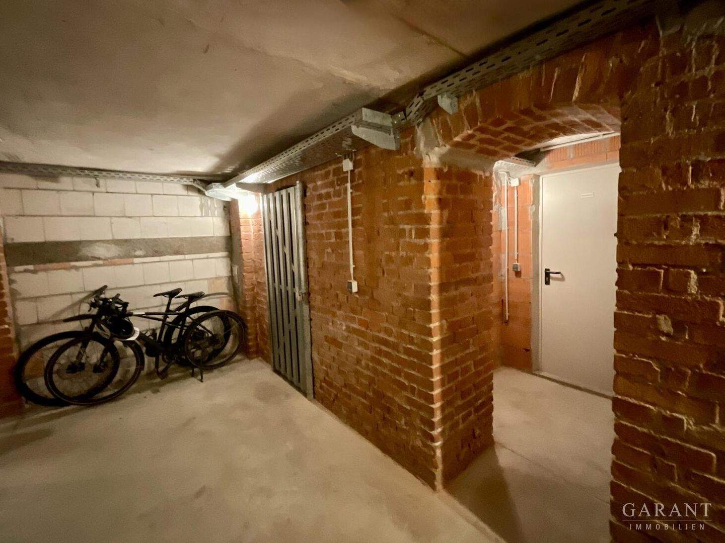3 Zimmer-Wohnung im beliebten Stadtteil Chemnitzer Kaßberg – Chemnitz – Vorschaubild 3