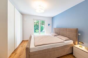 Exklusive 4-Zimmer-Wohnung mit Terrasse und Garten in ruhiger Lage in München-Daglfing (Bogenhausen) – 81929 München – Vorschaubild 5