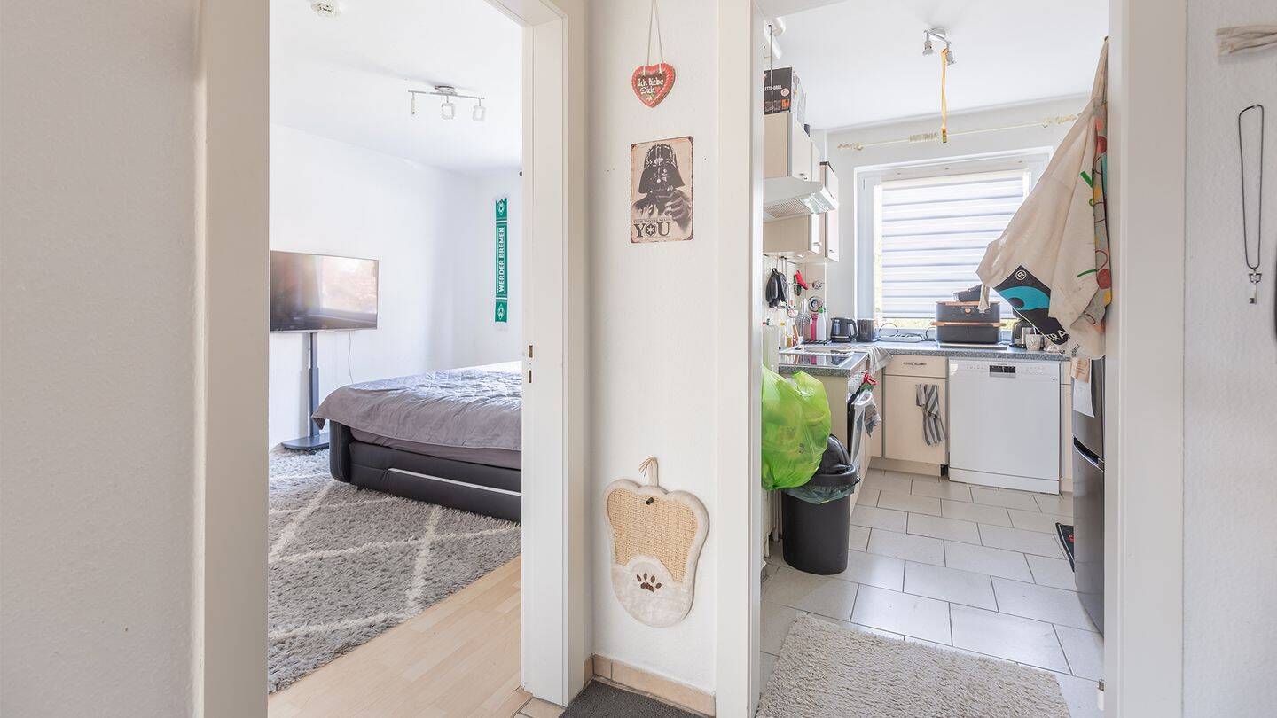 Vermietete 2-Zimmer-Wohnung mit eigenem Gartenanteil und Garage in Hamburg-Schnelsen! – Hamburg – Vorschaubild 3