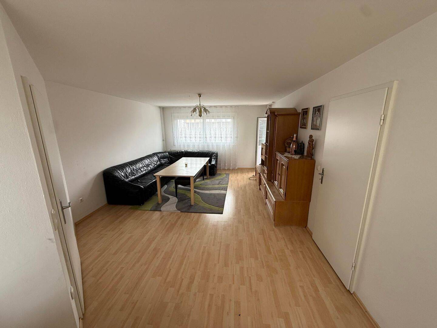 Schöne helle 4-Zimmer Wohnung mit großem Balkon & Weitblick in Neuperlach – München – Vorschaubild 8