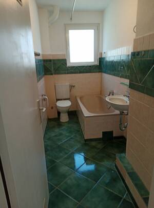 frisch renovierte 3 Zimmer Wohnung mit zwei Balkonen – 69123 Heidelberg – Vorschaubild 2