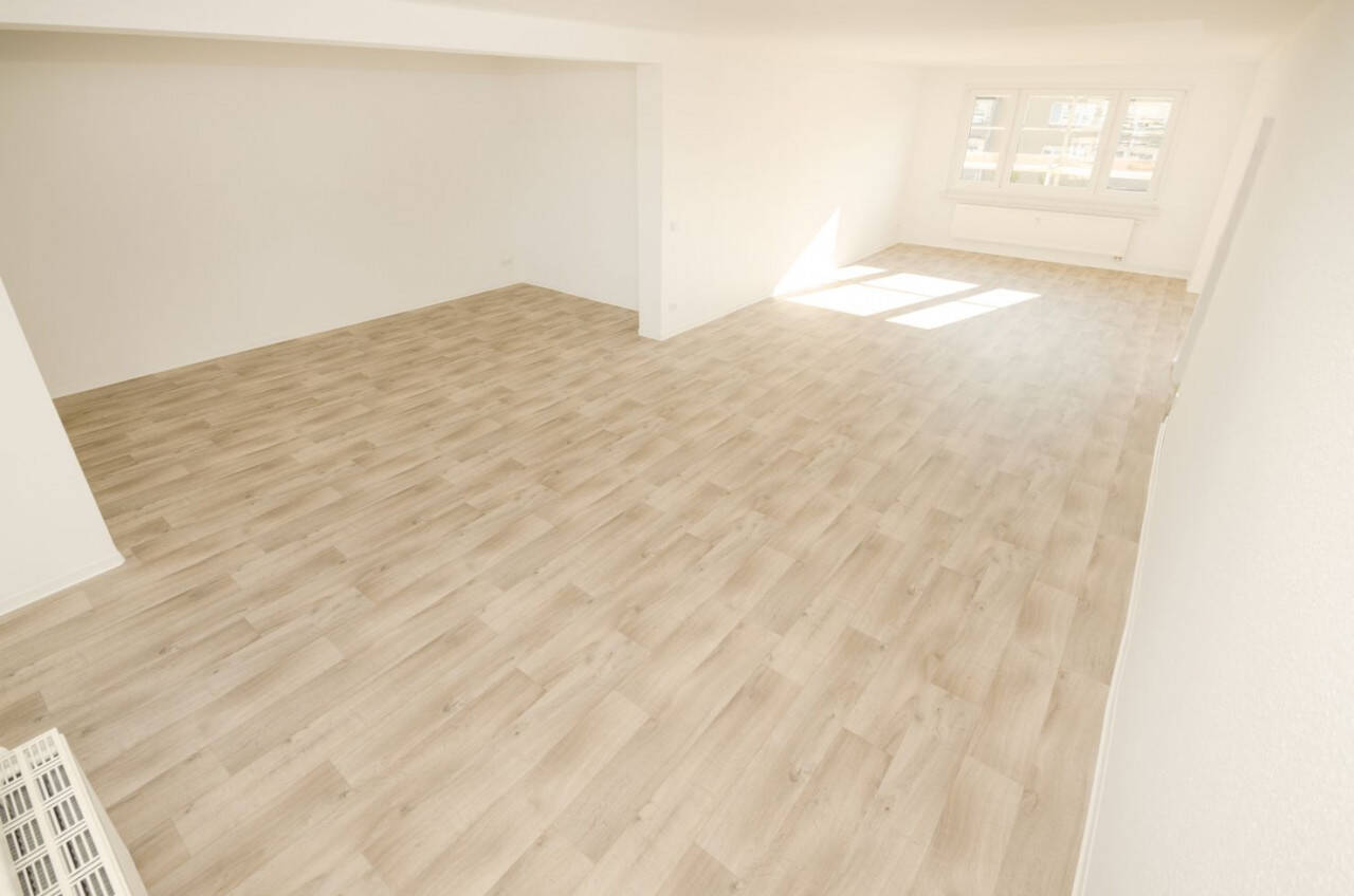 Familienwohnug / Balkon / Gäste-WC – Chemnitz – Vorschaubild 5