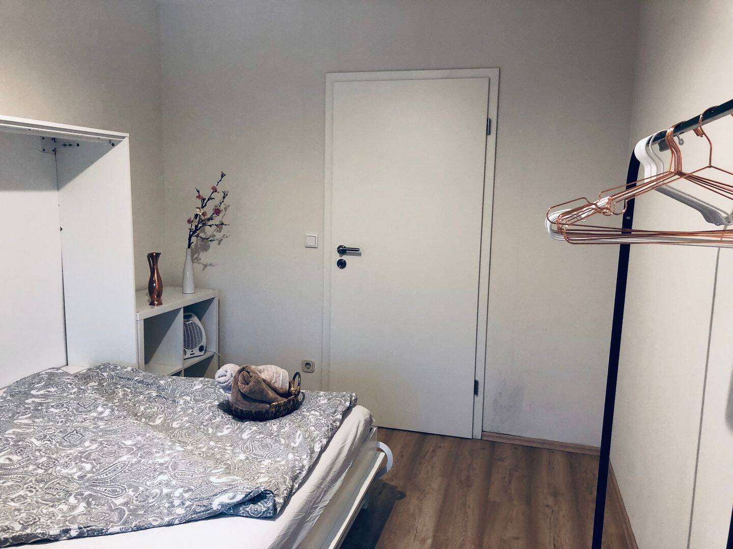 1 Zimmer in 3er-WG – Ingolstadt – Vorschaubild 8