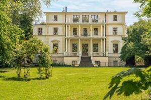 Juwel am See: Stilvolles Villen-Dachgeschoss mit privater Sauna und Panoramablick – 14467 Potsdam – Vorschaubild 3