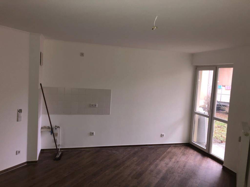 1 Raum -Studenten Appartment mit Terrasse- – Chemnitz – Vorschaubild 4