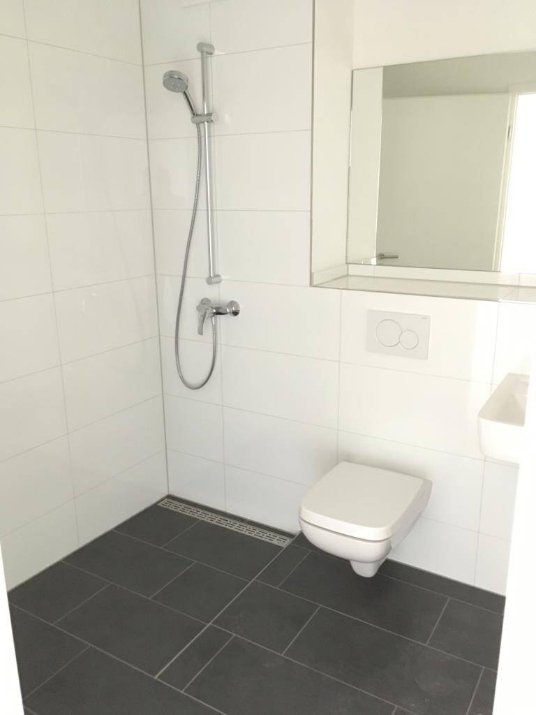 Bei VIVAWEST die Sonnenstrahlen auf der eigenen Terrasse genießen. – Mönchengladbach – Vorschaubild 7