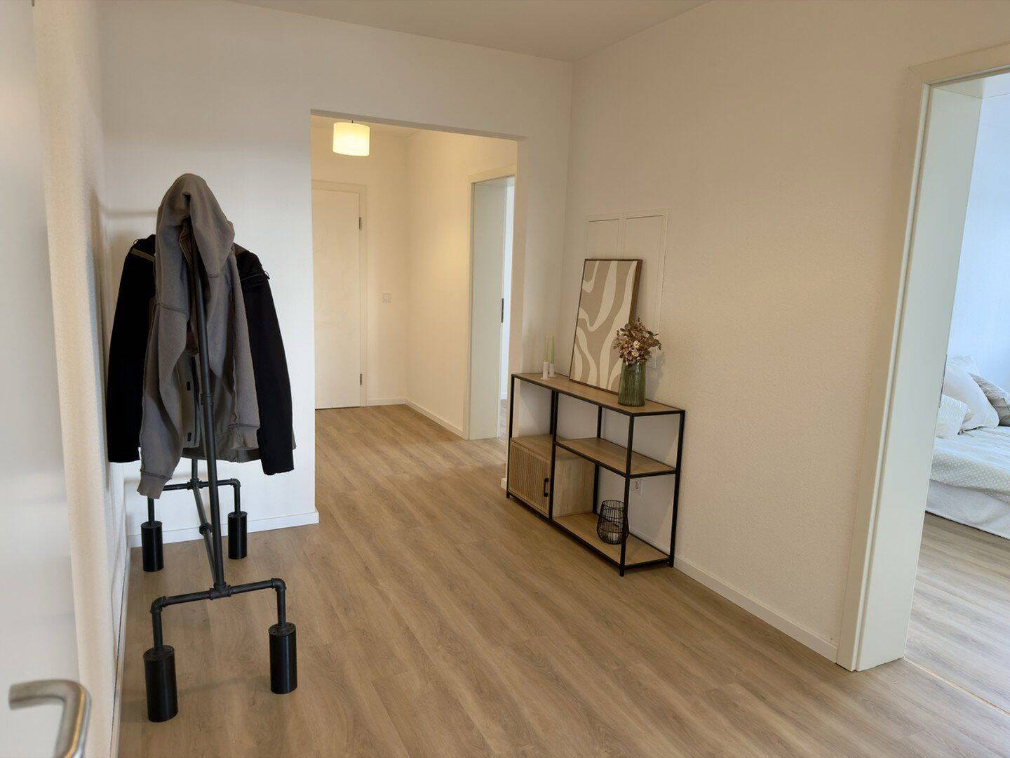 Provisionsfrei! Einziehen und Wohlfühlen: Renoviertes 3-Zimmer-Wohung in Elsen – Paderborn – Vorschaubild 4