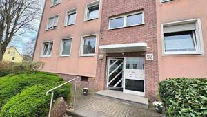 ACHTUNG SOMMERAKTION ! Provisionsfrei ! Attraktive 3,5-Zimmer-ETW mit Balkon frei zur Selbstnutzung!
