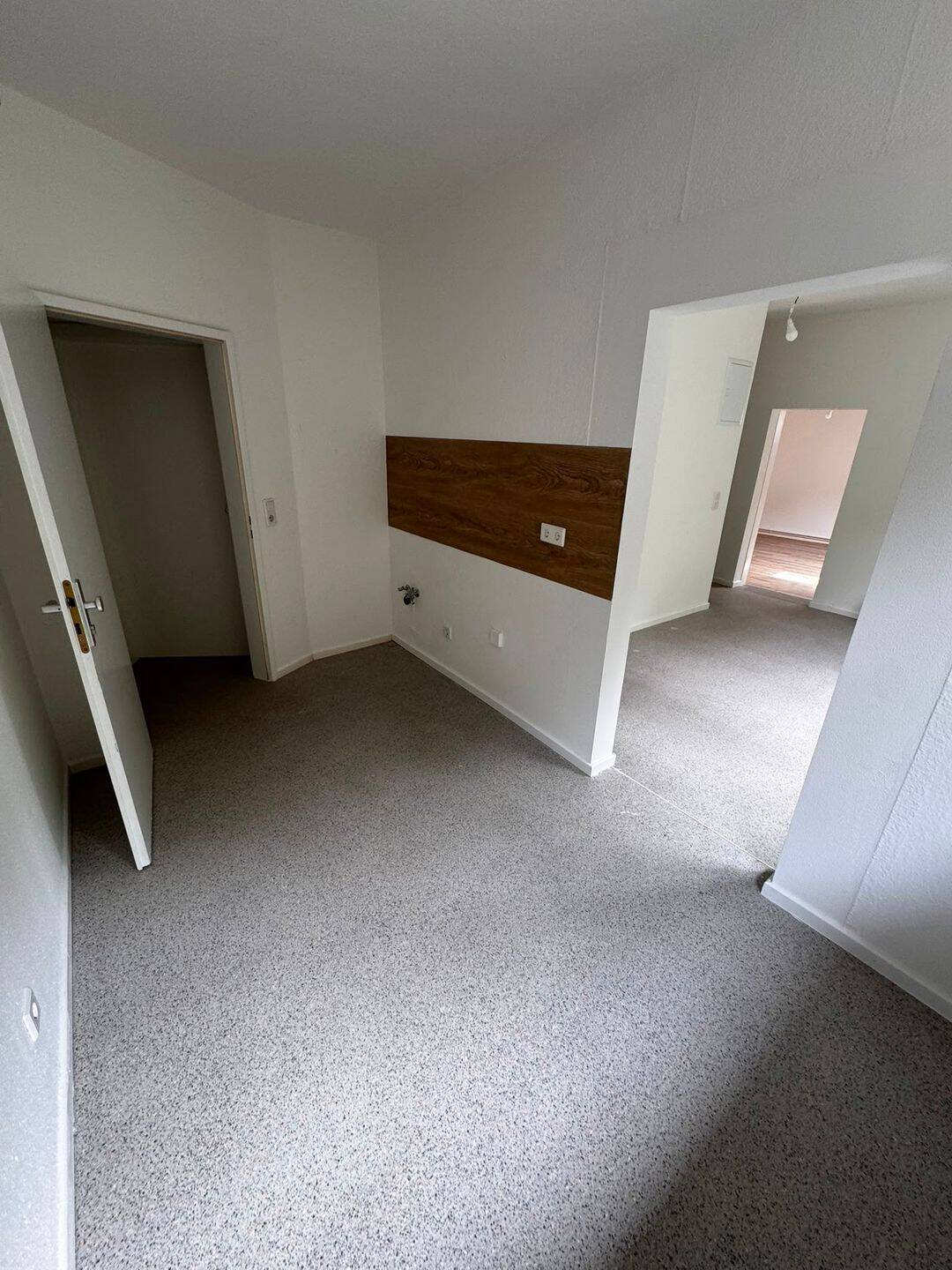 Charmante 2-Zimmer-Wohnung im Herzen von Göttingen – Göttingen – Vorschaubild 4