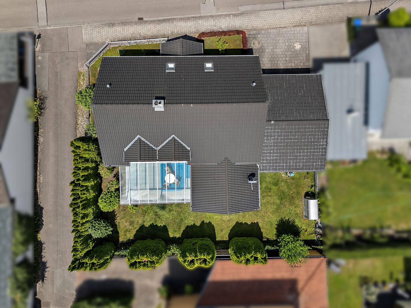 Top gepflegtes Einfamilienhaus mit viel Platz in einer der besten Lagen des Ingolstädter Südwestens! – Ingolstadt – Vorschaubild 8