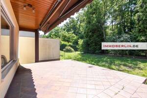IMMOBERLIN.DE - Exzellente modernisierte Wohnung mit großer Südwestterrasse in Top-Familienwohnlage – 13439 Berlin – Vorschaubild 1