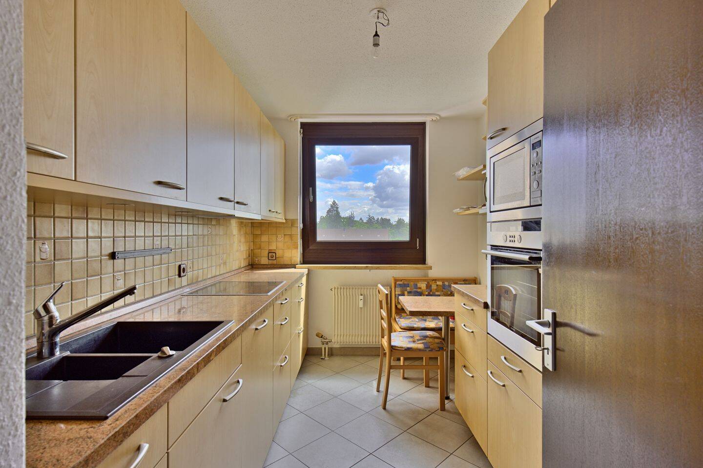 Weitblick trifft Komfort: Moderne 3-Zimmer-Wohnung mit Wintergarten! – Nürnberg – Vorschaubild 3