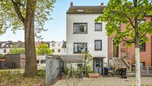 Viel Raum für Ideen: Charmantes Endhaus mit Garten, Balkonen und Sauna – 28219 Bremen – Vorschaubild 1