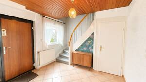 Glück mit sonnigem Garten - Raum für die ganze Familie – 60437 Frankfurt am Main – Vorschaubild 4