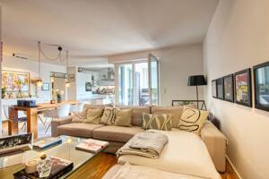 DREAMHOUSE Immobilien: Perfekt - großer Balkon, Aufzug, Tiefgarage – 22303 Hamburg – Vorschaubild 3
