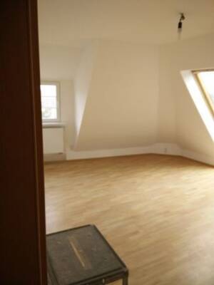 Zimmer in 4er WG Zentral Dachgeschoss WG-Zimmer 23 m² befristest / Probewohnen für 6 Monate. Frei ab sofort – 70186 Stuttgart – Vorschaubild 9
