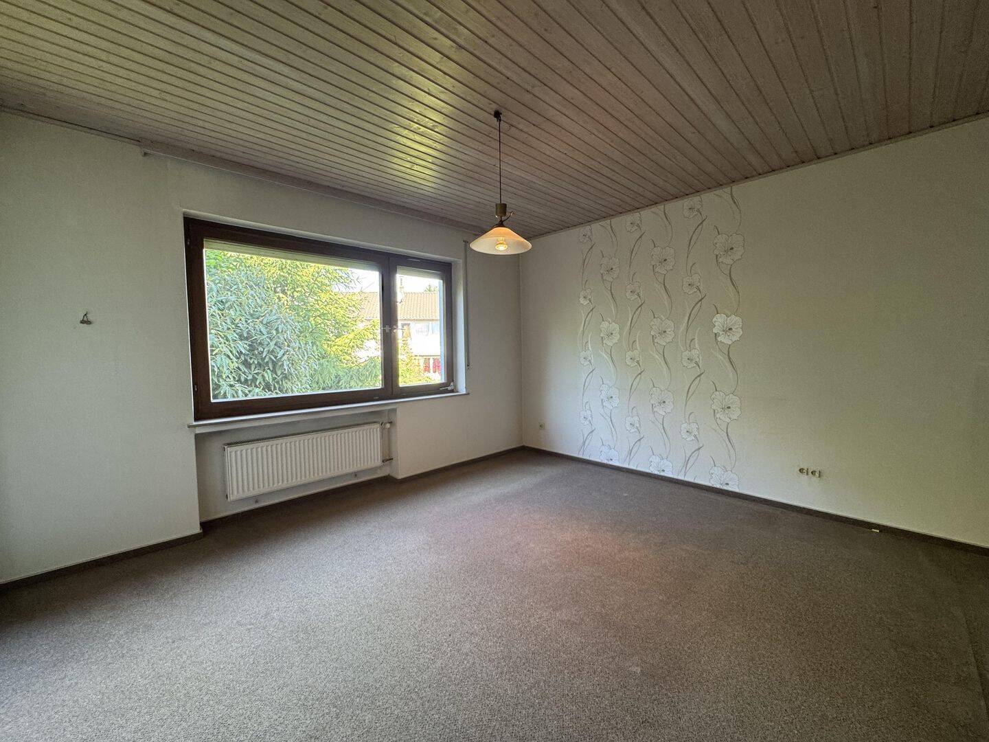 Großzügiges Zweifamilienhaus mit traumhaftem Süntelblick und großem Grundstück... – Hessisch Oldendorf – Vorschaubild 9