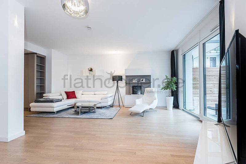 Moderne, offen gestaltete 2-Zimmer-Wohnung mit Terrasse - München-Bogenhausen – München – Vorschaubild 2