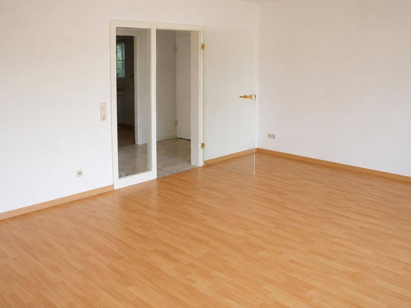 Krefeld Bockum - direkt am Sollbrüggenpark! Lichtdurchflutete 3-Zimmer Wohnung mit Sonnenbalkon! – Krefeld – Vorschaubild 9