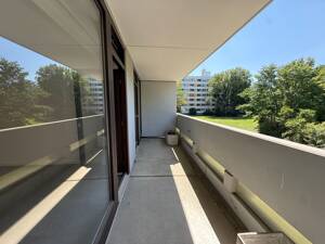 Großzügige, helle 4-Zimmer-Wohnung in München-Schwabing nahe Luitpoldpark – 80796 München – Vorschaubild 2