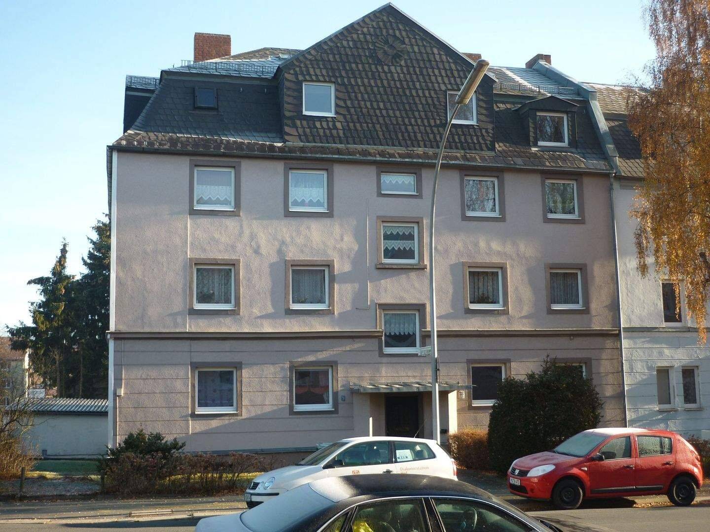 Interesse? Helle Wohnung mit EBK und neuem Bad