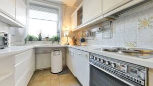 Familienfreundliches Reihenmittelhaus mit Sonnenbalkon und ausgebautem Dachgeschoss – 22457 Hamburg – Vorschaubild 8