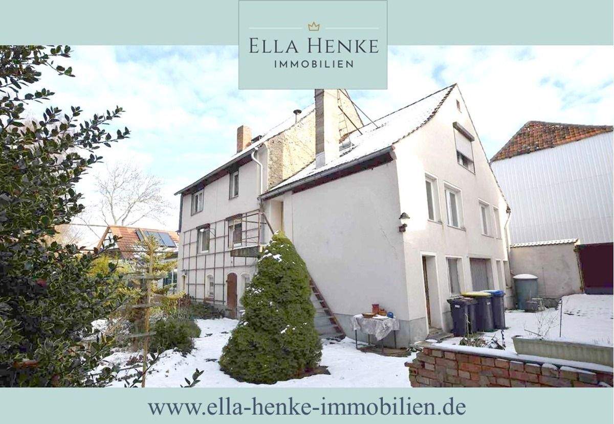 Solides Einfamilienhaus zum Sanieren mit 5 Zimmern, 2 Bädern + Garage. – Gröningen – Bild 1 von 9