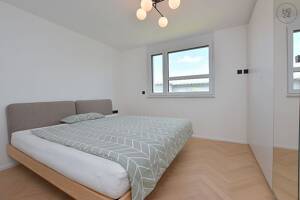 Exklusive und wunderschön möblierte Wohnung in Stuttgart Burgholzhof – 70376 Stuttgart – Vorschaubild 2