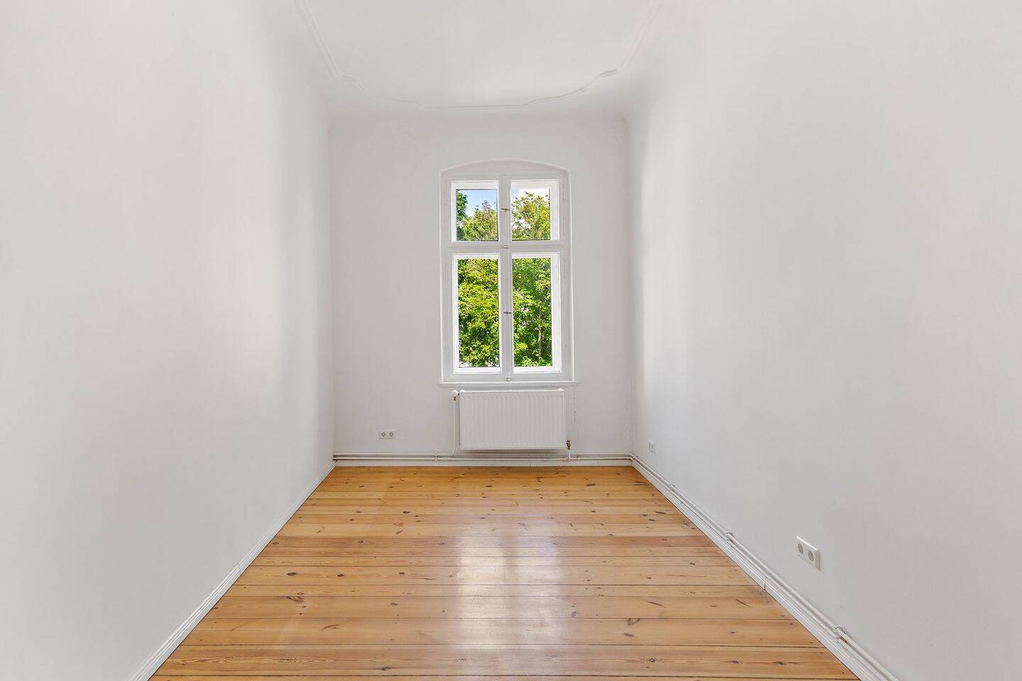*Altbaucharme im Nöldnerkiez* Sanierte 2-Zimmer-Etagenwohnung mit Südbalkon zur sofortigen Nutzung – Berlin – Vorschaubild 5