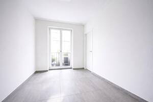 Provisionsfrei: Luxuriöse 5-Zimmer Maisonette Wohnung mit Sonnenbalkon in den Heinrich-Heine-Gärten – 40549 Düsseldorf – Vorschaubild 4