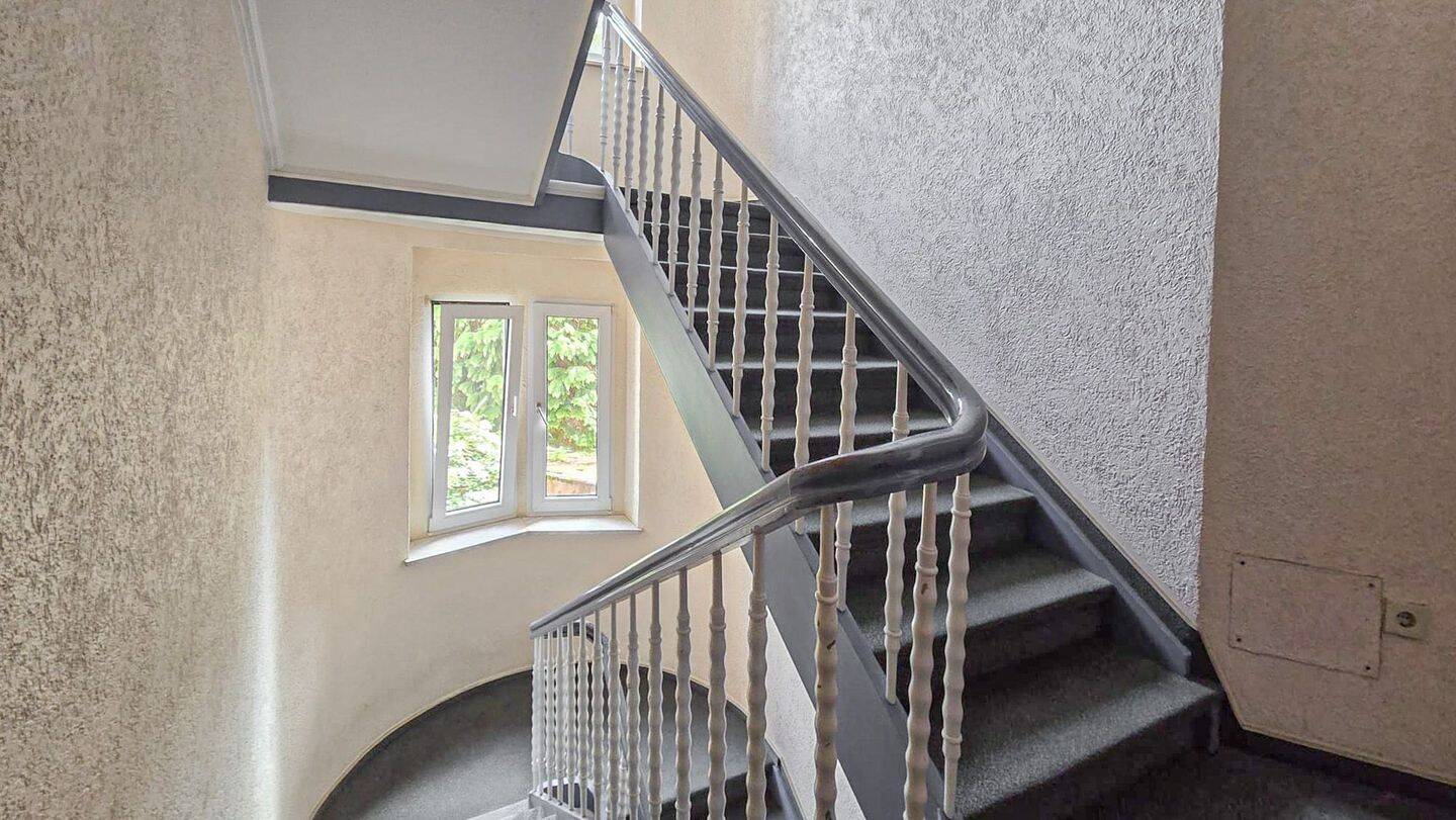 Urgemütliche Drei-Zimmer-Wohnung – Düsseldorf – Vorschaubild 5