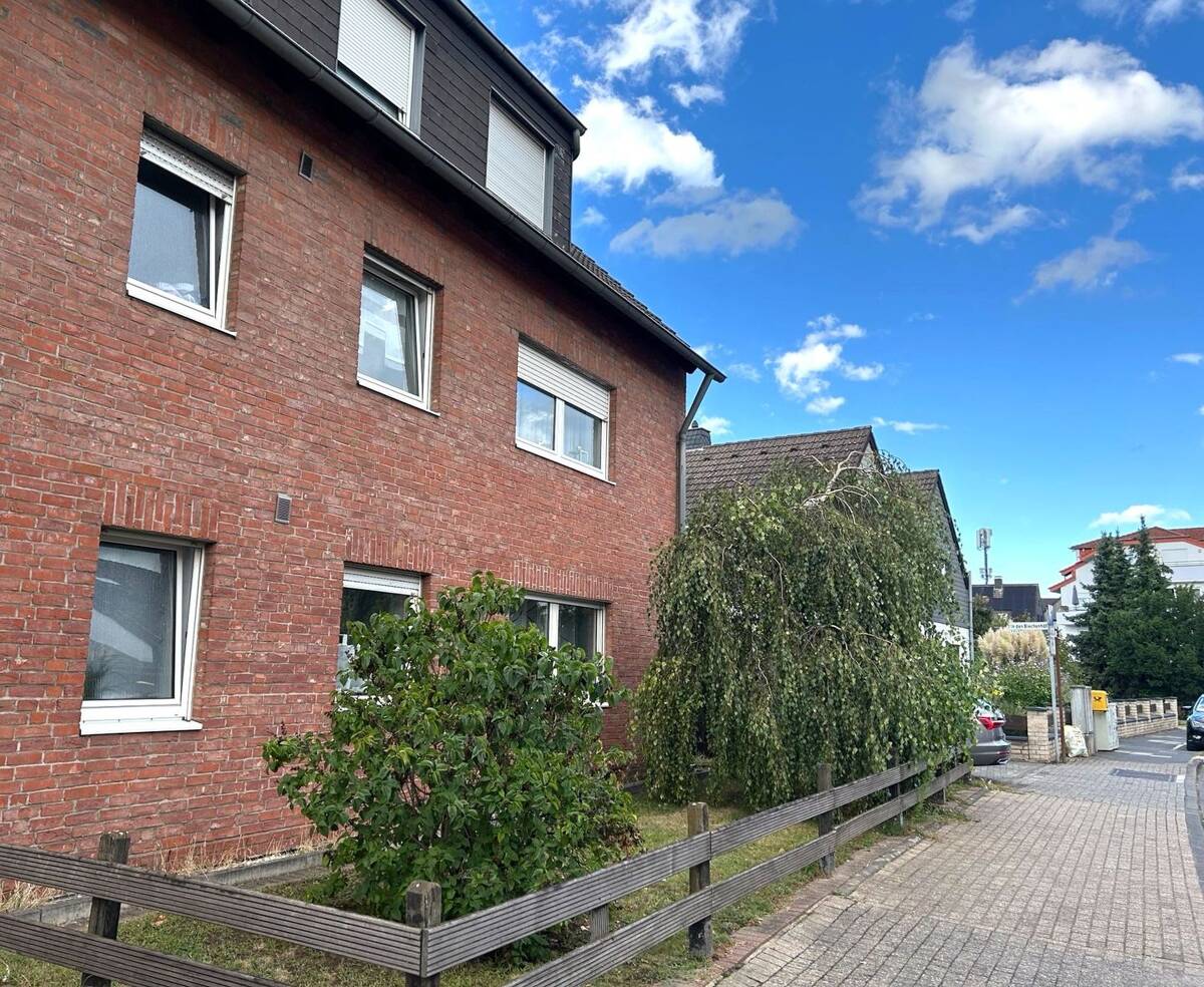 Ihr Neues Zuhause oder Kapitalanlage Ebenerdige sehr gut geschnittene 3 Zimmer Eigentumswohnung in schöner Wohnlage von Leverkusen Bürrig – 51371 Leverkusen – Bild 1 von 9