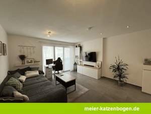 Moderne 2-Zimmerwohnung mit Küche, Balkon und Tiefgarage in Mailing
