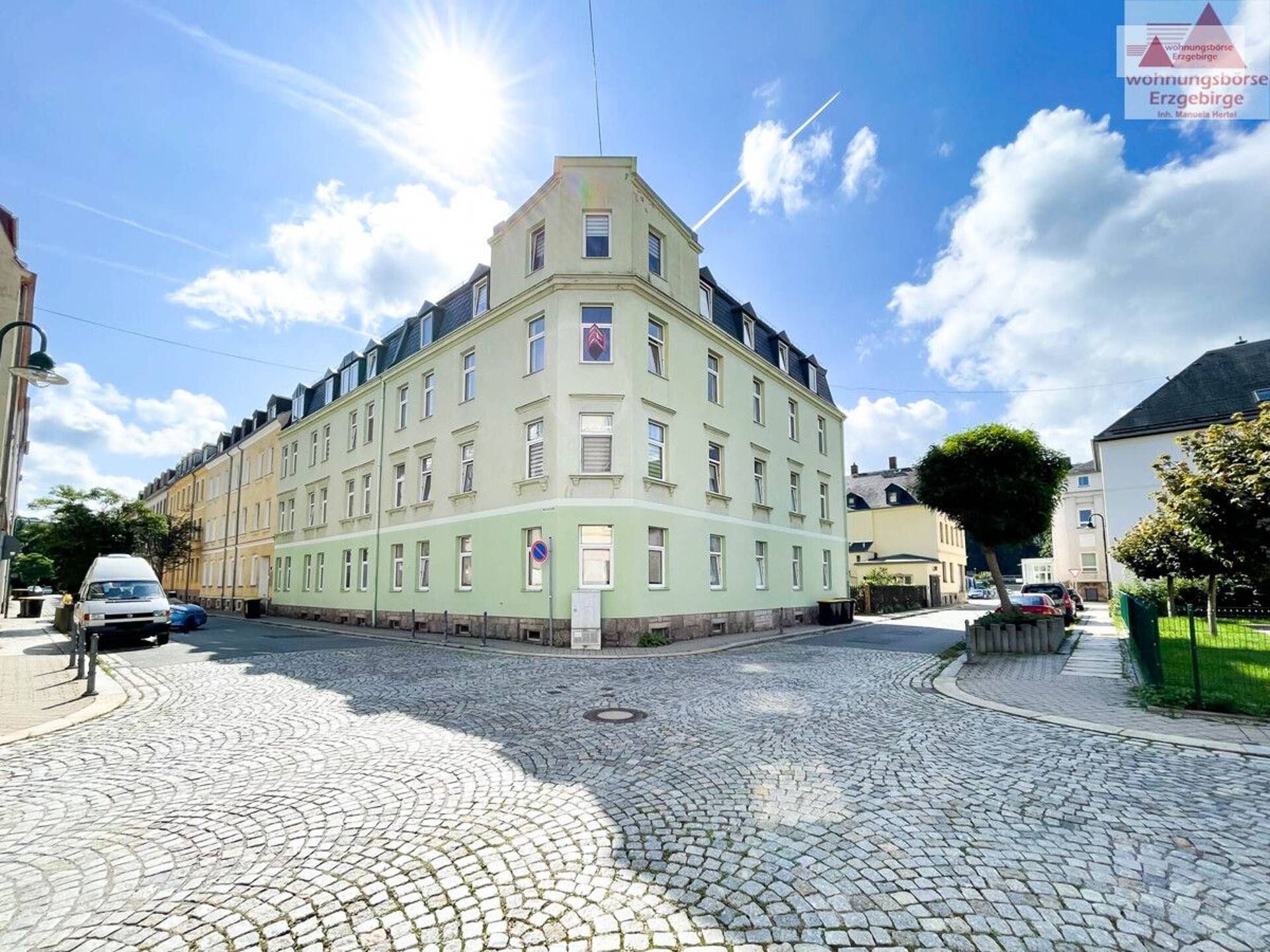 Mehrfamilienhaus in 08280 Aue mit 899,92 m² kaufen