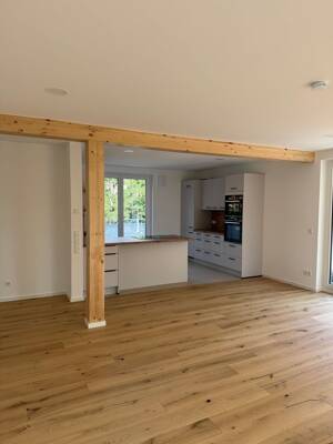 Exklusive Penthouse-Wohnungen Erstbezug im KfW-40-Neubau - 2 Zimmer mit Küche und 3 Zimmer ohne Küche – 91058 Erlangen – Vorschaubild 2