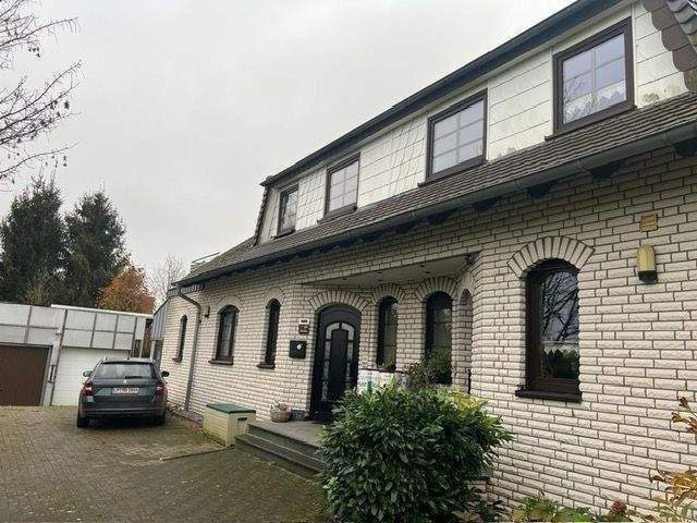 ***Mitten im Herzen von Welver*** Modernes Ein-Zweifamilienhaus mit kleiner Einliegerwohnung, großem Garten und Doppelgarage – Welver – Vorschaubild 5