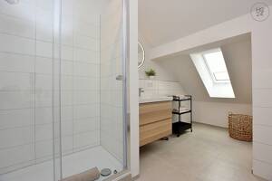 Toll und stilvoll möblierte Maisonette-Wohnung mit Balkon im beliebten Stuttgarter Westen – 70563 Stuttgart – Vorschaubild 4
