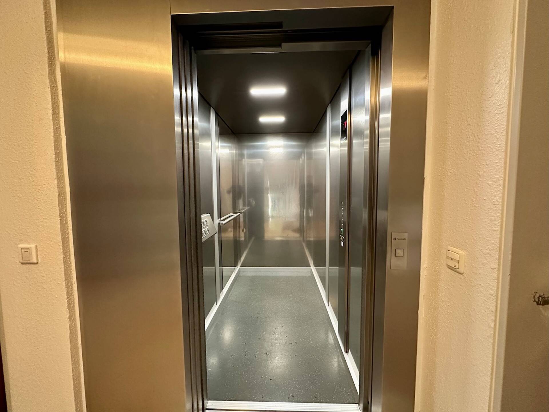Etagenwohnung in 50735 Köln mit 57 m² kaufen