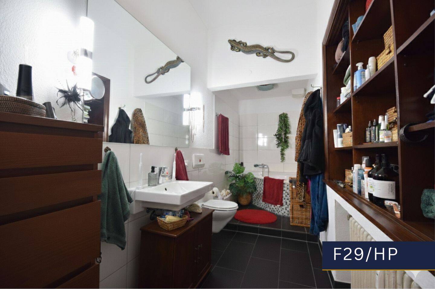 Viertel | Gepflegtes Mehrfamilienhaus mit 8 Wohnungen zzgl. Gewerbe in toller Lage zu Faktor 17! – Bremen – Vorschaubild 9