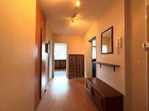 Ein Zuhause, das auf Ihre Ideen wartet - 3-Zimmer-Wohnung mit viel Potenzial auf der Berger Straße – 60389 Frankfurt am Main – Vorschaubild 5