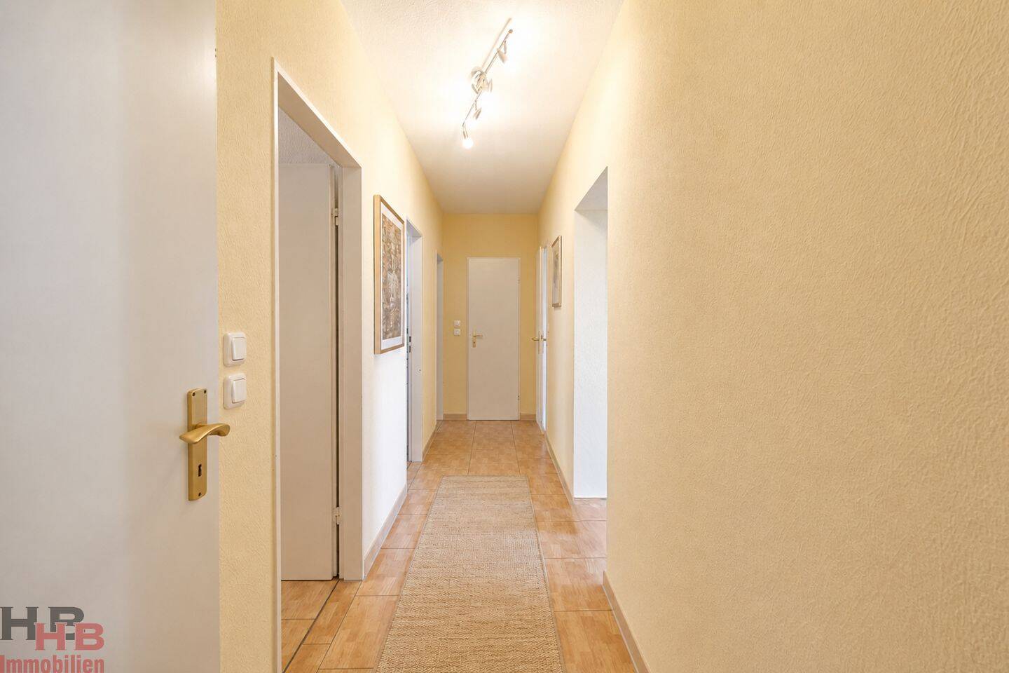 Attraktive 4-Zimmer-Maisonette-Wohnung mit Weitblick und Garage – Bremen – Vorschaubild 4