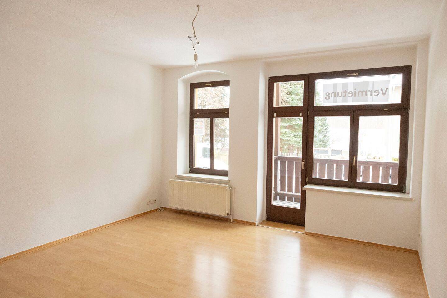 Helle 3-Zimmer-Wohnung mit Balkon in Chemnitz-Ebersdorf
