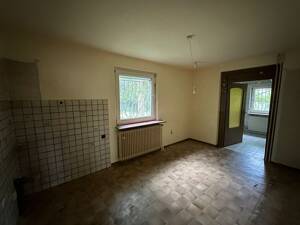 Freistehendes Einfamilienhaus mit großem Grundstück in begehrter Wohnlage am Fuß des Frankensteins – 64297 Darmstadt – Vorschaubild 4
