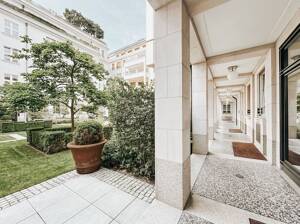Exklusive Residenz in der Maxvorstadt mit direktem Zugang zum Rocco-Forte-5*-Hotel The Charles – 80333 München – Vorschaubild 3