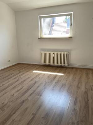 Wohnen in der Alsenstraße / 3 Zimmer DG Wohnung mit Dusche / WG tauglich – 44789 Bochum – Vorschaubild 9