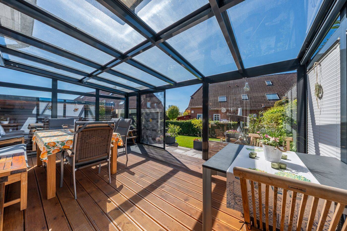 Modernes Wohnen im grünen Barsbüttel: Reihenendhaus mit Gartenidylle und Doppel-Carport – Barsbüttel – Vorschaubild 8