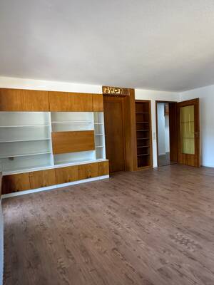 Frisch renoviert: 106 m² 4-Zi.-Wohnung mit Balkon und Bergblick in Lauterbach – 78730 Lauterbach – Vorschaubild 2