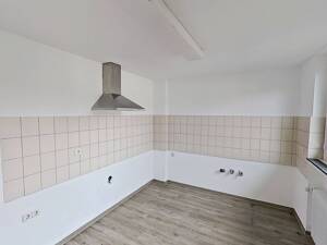 Ihr neues Familiendomizil: Großzügige 4-Zimmer-Wohnung mit Balkon & 2 Tageslichtbädern – 33104 Paderborn – Vorschaubild 9